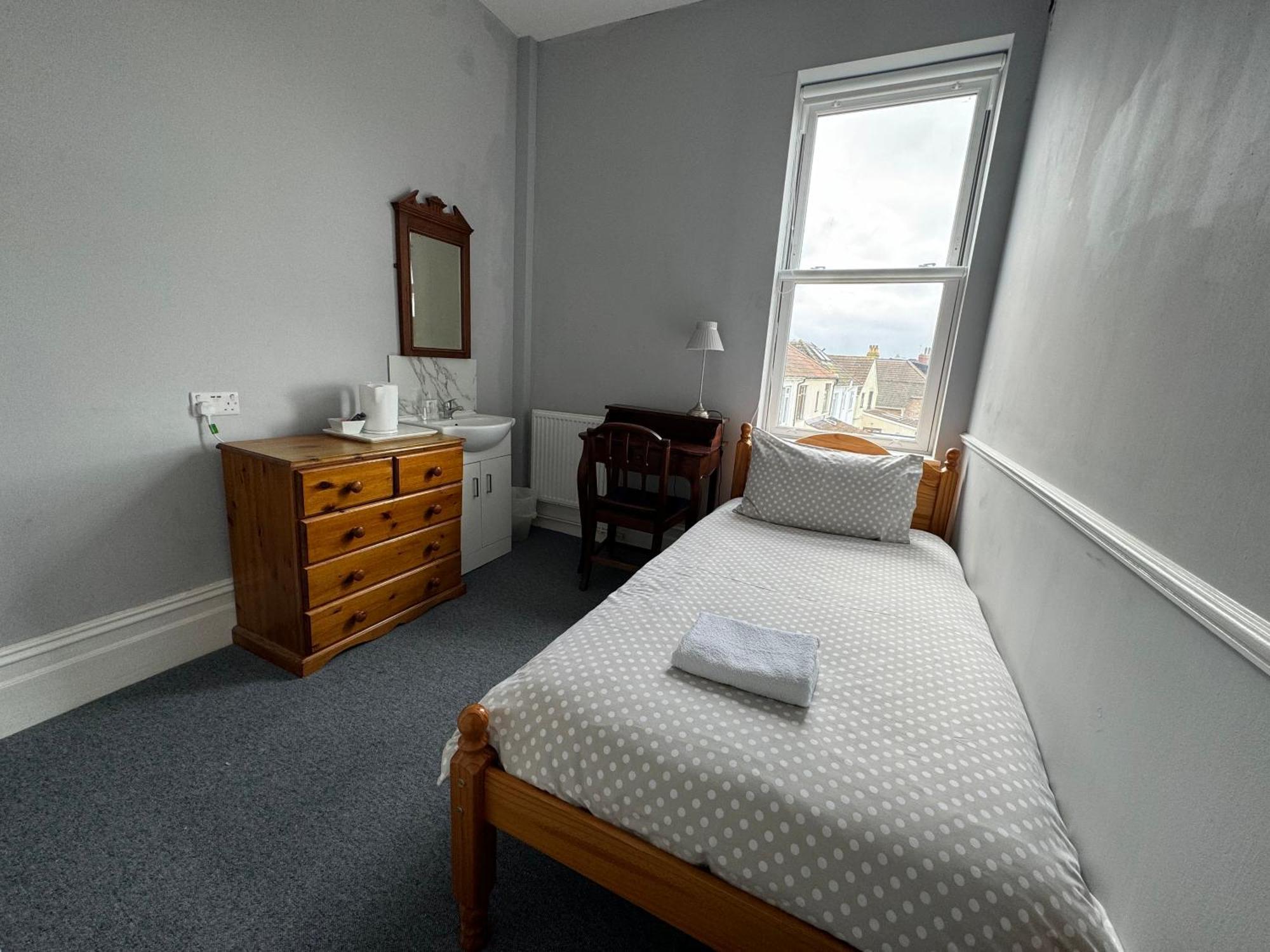 The Elms Guest House Bristol Filton エクステリア 写真