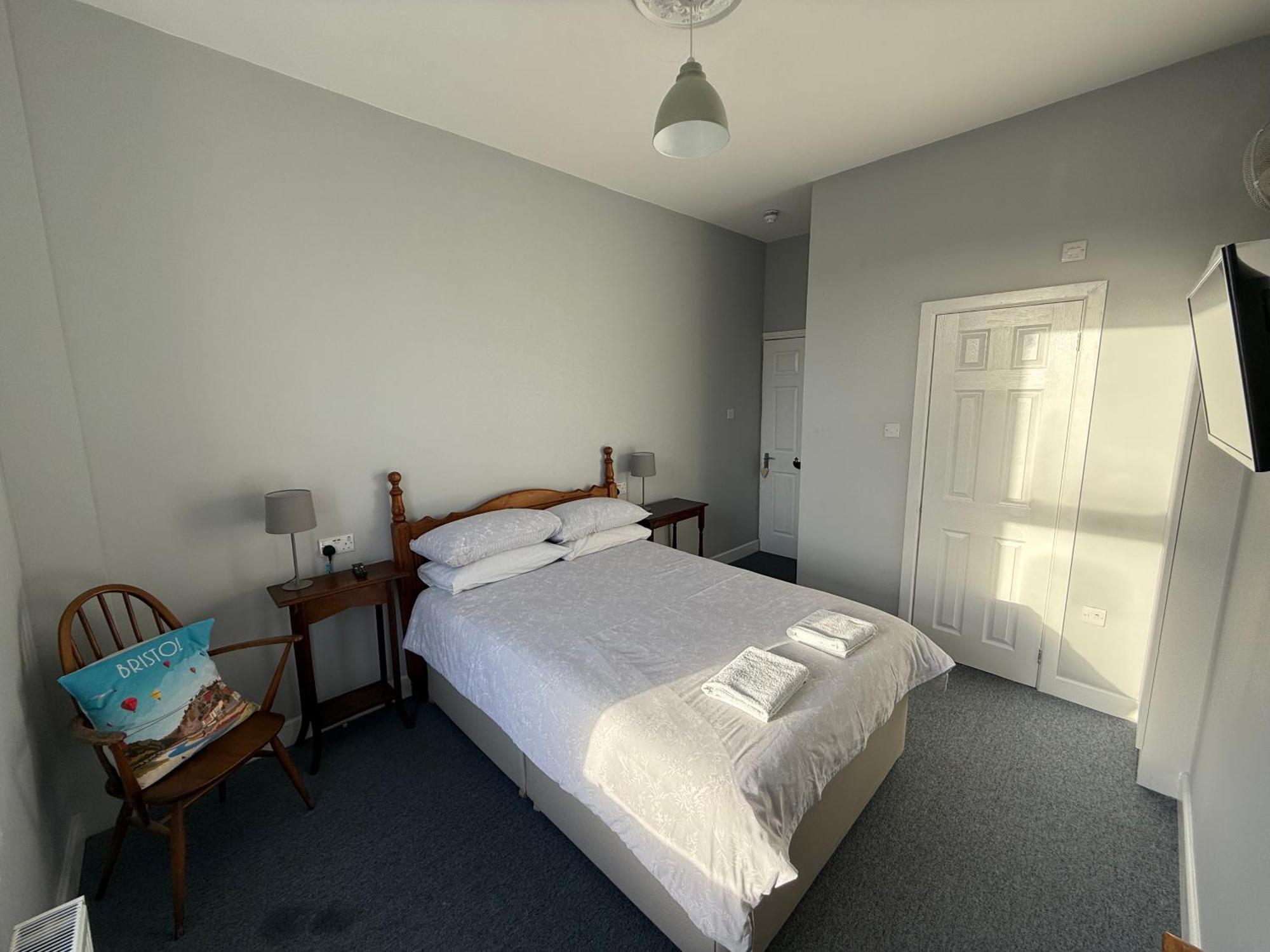 The Elms Guest House Bristol Filton エクステリア 写真